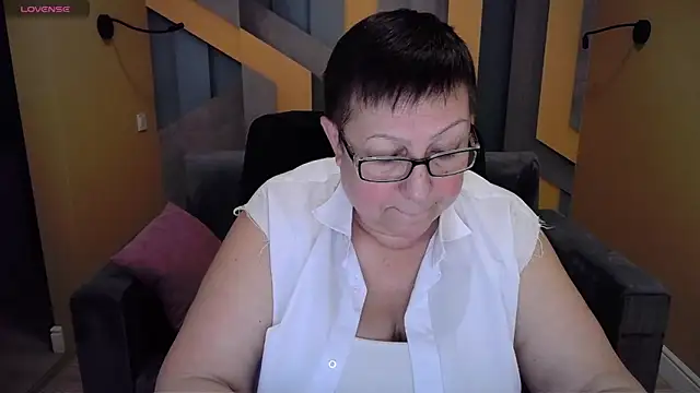 BarbaraTurners online show from 12.26.24