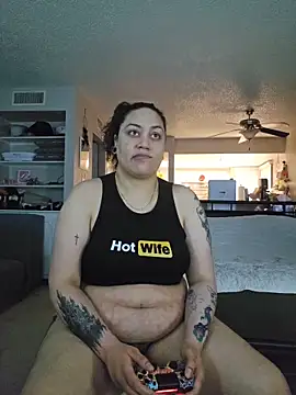 Snapshot of honeeyyy_pot chatting on 02.01.26 honeeyyy pot online show from 02.01.26