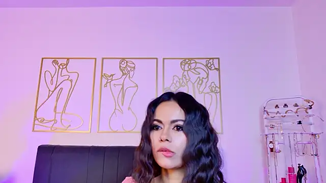 summer holiday online show from 09.25.25