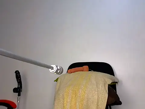 Snapshot of Fuck-Me-Daddyy chatting on 09.30.25 Fuck-Me-Daddyy online show from 09.30.25