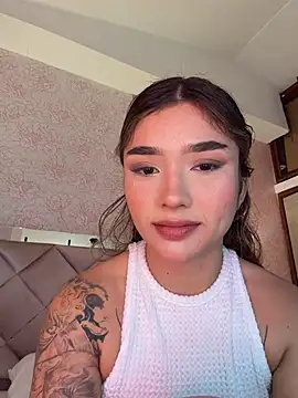 Snapshot of Arianavillada chatting on 07.20.26 Arianavillada online show from 07.20.26