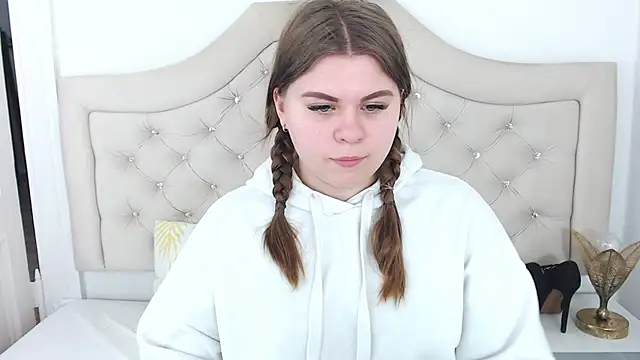 AbbyPleasure online show from 12.24.24