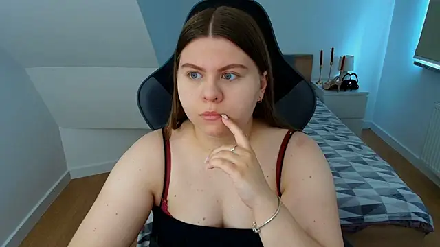 Snapshot of AbbyPleasure chatting on 06.06.26 AbbyPleasure online show from 06.06.26
