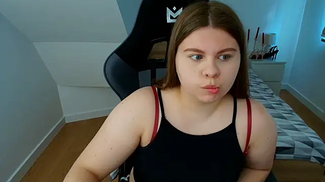 Snapshot of AbbyPleasure chatting on 06.16.26 AbbyPleasure online show from 06.16.26