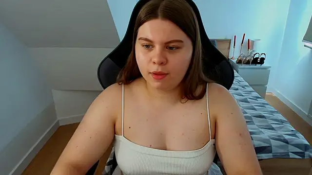 Snapshot of AbbyPleasure chatting on 06.30.26 AbbyPleasure online show from 06.30.26