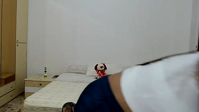 ZajiraShane online show from 10.09.25