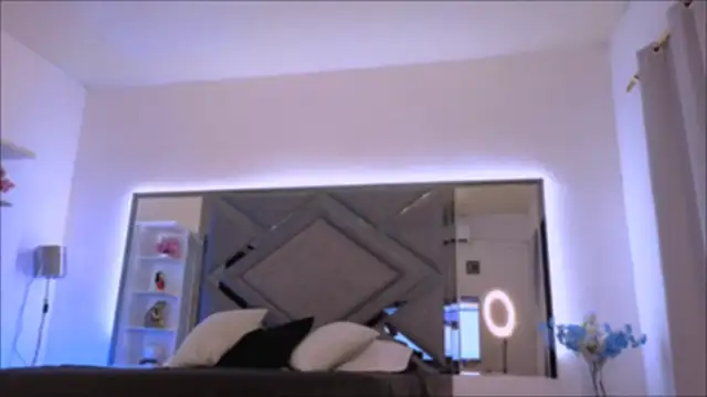 Snapshot of niiaa1 chatting on 02.22.25 niiaa1 online show from 02.22.25