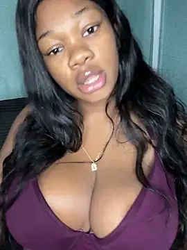 CharismaaBanx online show from 01.05.25