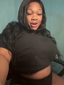 CharismaaBanx online show from 01.10.25