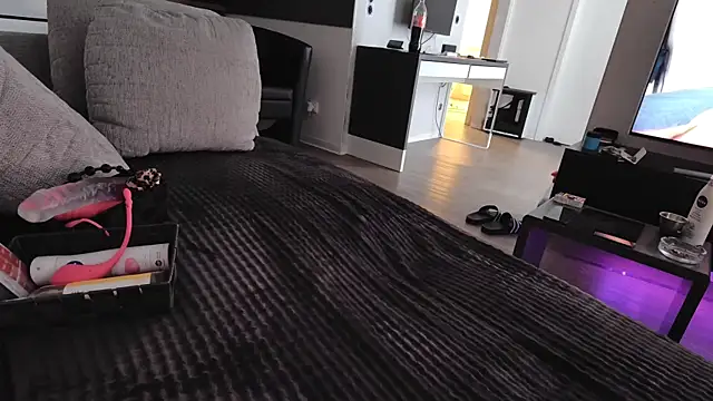 Snapshot of Hot_ToyBoy6974 chatting on 03.14.25 Hot ToyBoy6974 online show from 03.14.25