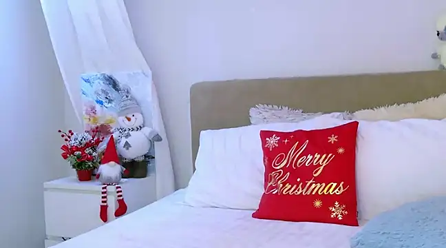 LuisaSin online show from 12.18.24