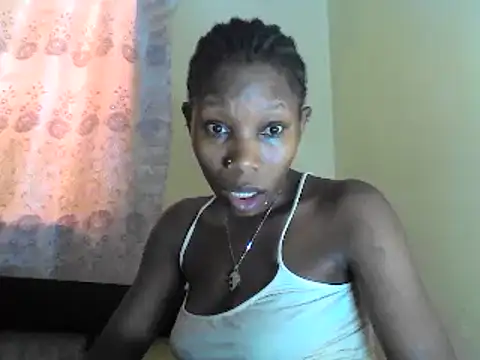 Snapshot of smallnaughtygirl chatting on 01.15.25 smallnaughtygirl online show from 01.15.25