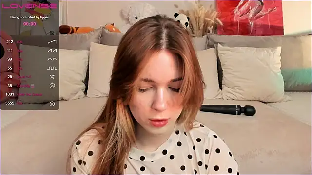 Frau Lina online show from 11.16.25