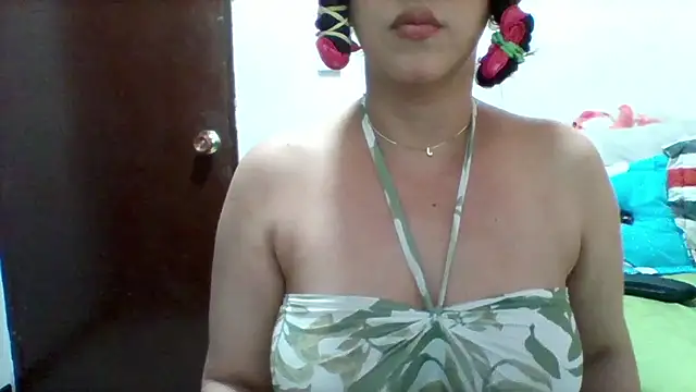 Snapshot of Alisson_brand chatting on 02.21.25 Alisson brand online show from 02.21.25
