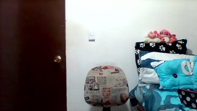 Snapshot of Alisson_brand chatting on 03.22.25 Alisson brand online show from 03.22.25