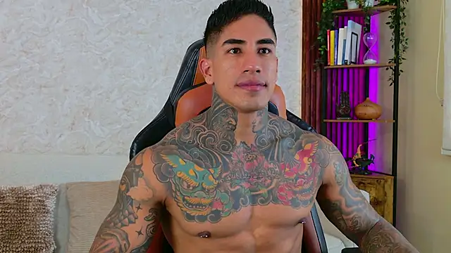 AdanReilly online show from 11.21.25