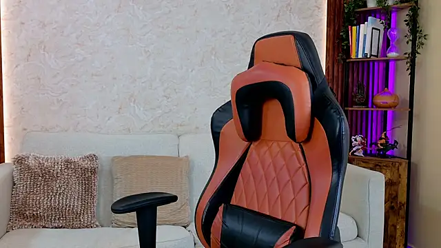 AdanReilly online show from 04.16.26