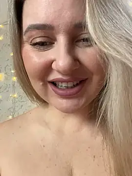 LadyLolyPop  online show from 01.05.25