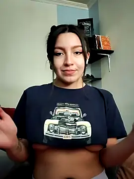 Paudelatorre online show from 12.16.24