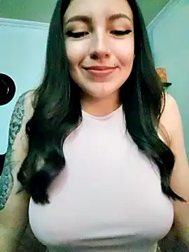 Paudelatorre online show from 02.21.25