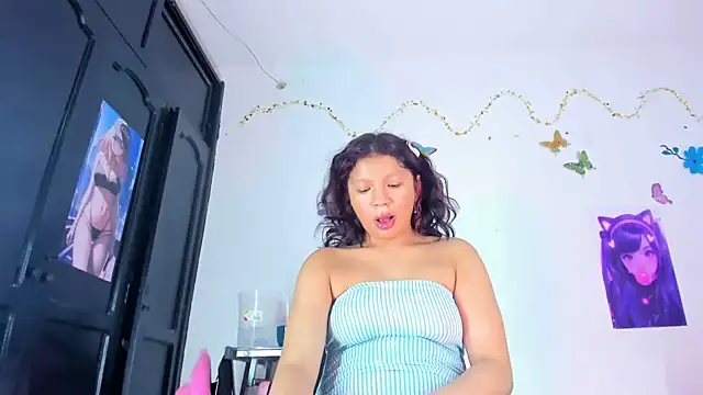 Emily Coper18 online show from 02.08.25