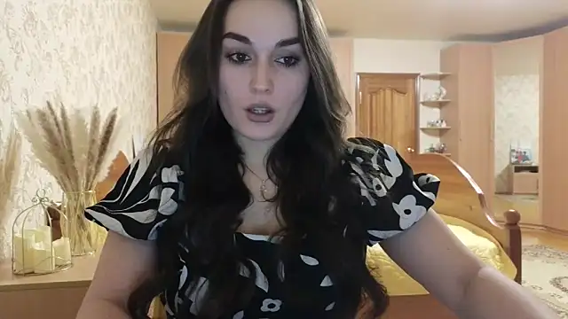 Snapshot of me_lissa_sun13 chatting on 01.24.25 me lissa sun13 online show from 01.24.25