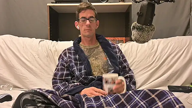 joeiandola online show from 10.20.25