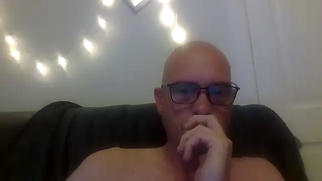 mrtickle0025 online show from 05.29.26