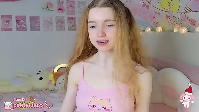 petiteluluxx online show from 12.31.24