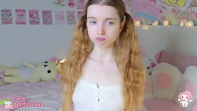 petiteluluxx online show from 01.11.25
