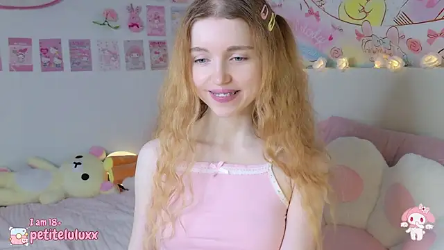 petiteluluxx online show from 01.14.25