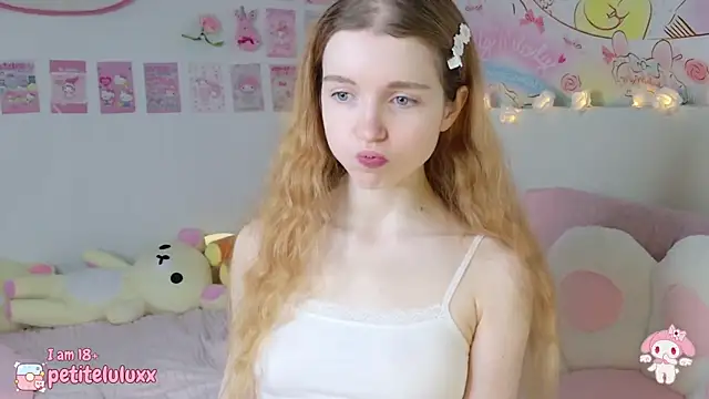 petiteluluxx online show from 01.15.25