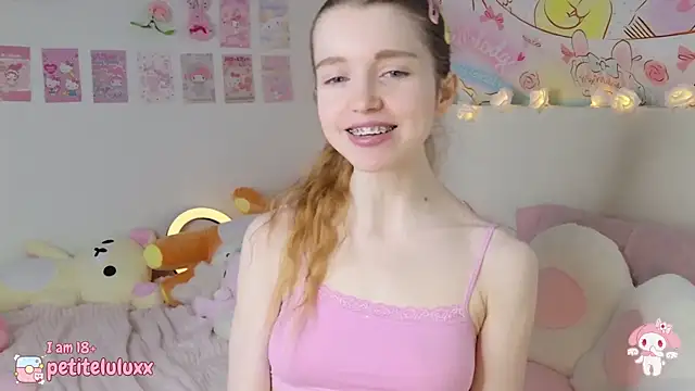petiteluluxx online show from 01.23.25