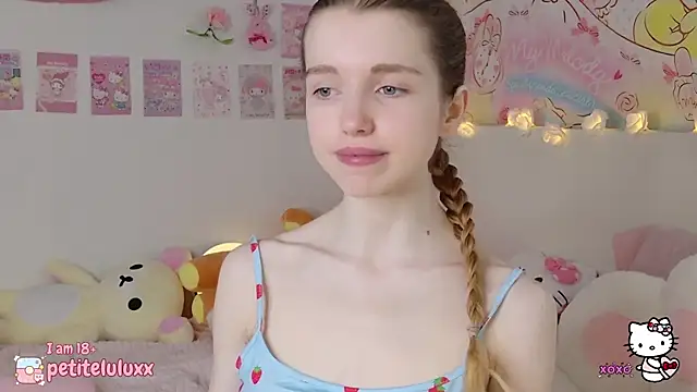 petiteluluxx online show from 02.13.25