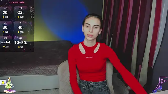 Snapshot of EmmyGreans chatting on 12.11.24 EmmyGreans online show from 12.11.24