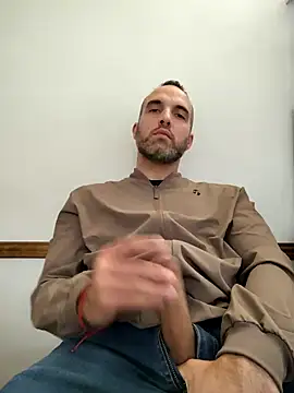 leon3875 online show from 09.08.25