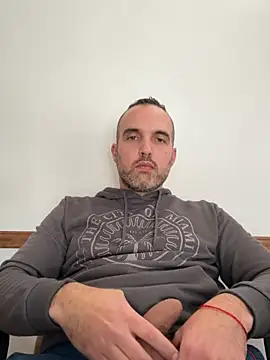 leon3875 online show from 05.20.26