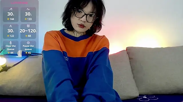 LizzieLight online show from 02.05.25