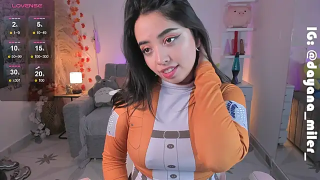  dayana miler online show from 12.10.24