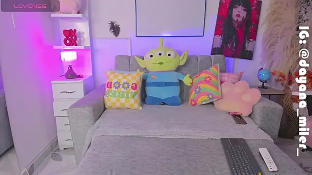  dayana miler online show from 03.06.25