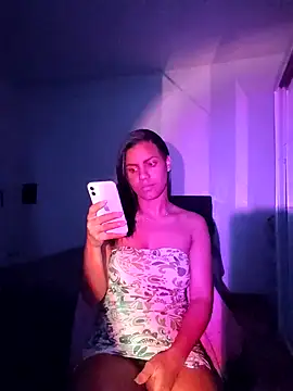 Bella Anjoss online show from 12.07.24