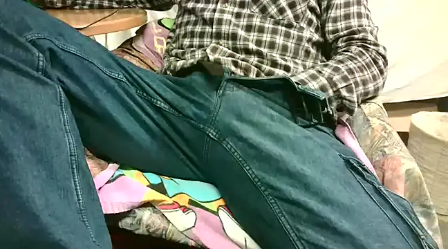 Giulio35 Pika online show from 12.04.24