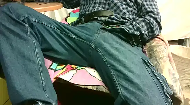 Giulio35 Pika online show from 12.06.24