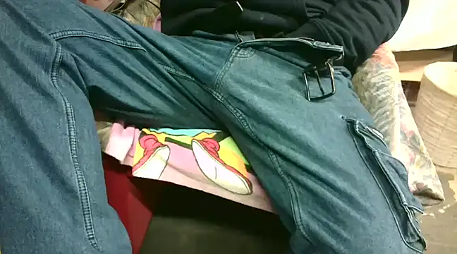 Giulio35 Pika online show from 12.10.24