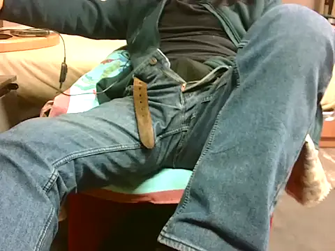 Giulio35 Pika online show from 01.10.26