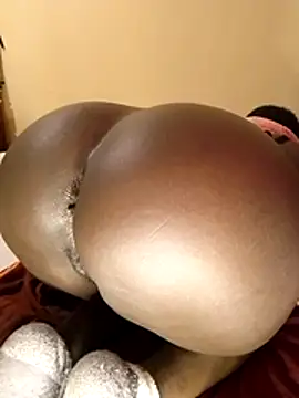 Misskhalifa  online show from 03.16.26