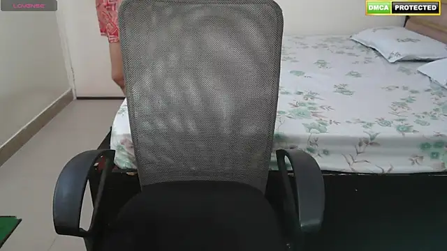 Annu-Darling online show from 01.15.25