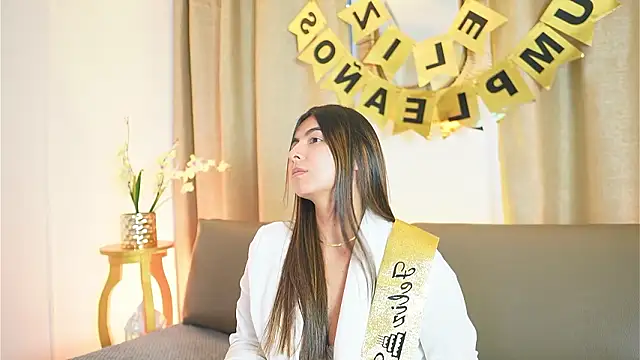 ShelleyMorell online show from 01.19.26