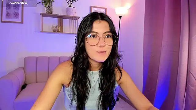 Snapshot of Lilabril chatting on 07.28.26 Lilabril online show from 07.28.26