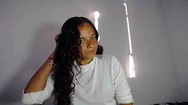 GiveLove1 online show from 12.15.24